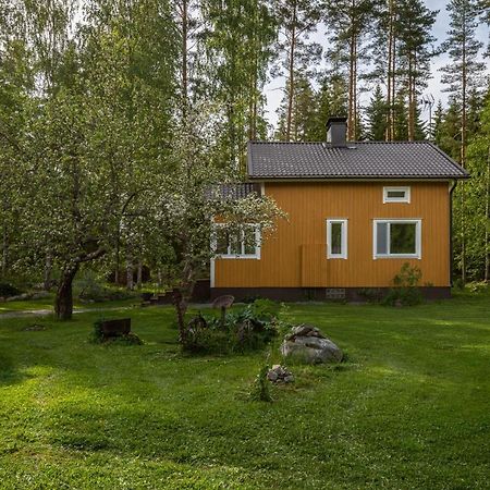 Bjoerkbo, Old Farm With Modern Conveniences Sarkilahti Exterior foto
